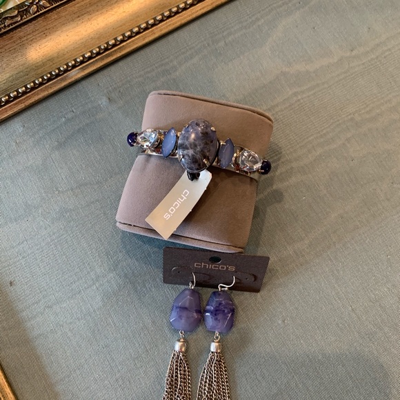 Chico’s Bracelet & Earrings - Picture 6 of 8
